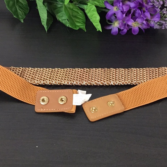 Women’s Gold Linked Wrapped Elastic Belt - Picture 5 of 6